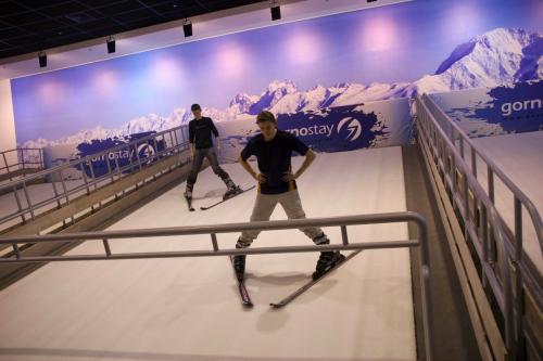 Mountain ski simulator in Kiev