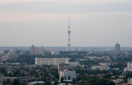 View from observation deck on Chervonozorianyi Avenue