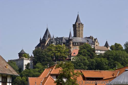 View of the castle from the Am Grossen Bleek street