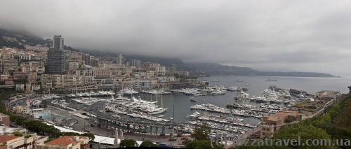 Вид на Монако из старого города