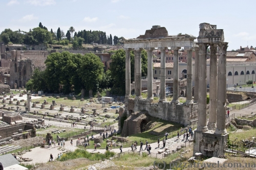 Вид на римский Форум