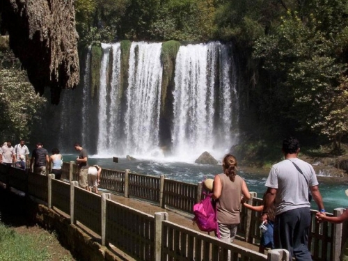 Upper DГјden Waterfall