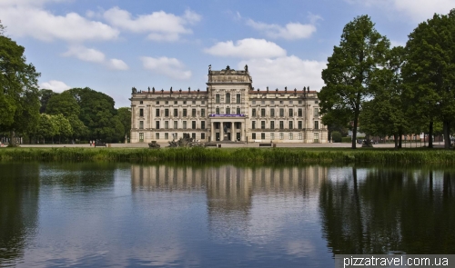 Palace and park in Ludwigslust