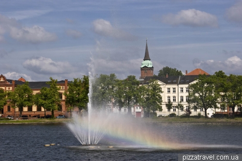 Fountain at Lake Pfaffenteich