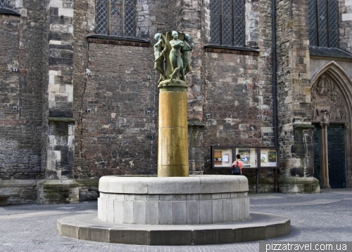 Sculpture near the Church of St. Ulrich in Halle