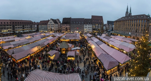 Різдвяний ринок у Нюрнберзі