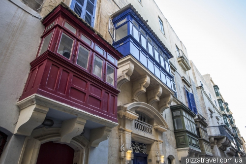 Balconies of Valletta