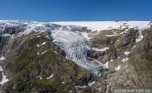 Buerbreen Glacier