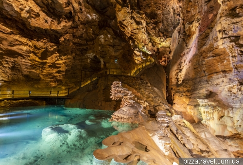 Пещера Падирак (Gouffre de Padirac)