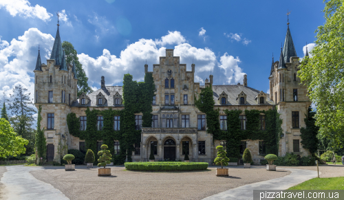 Замок Іппенбург (Schloss Ippenburg)