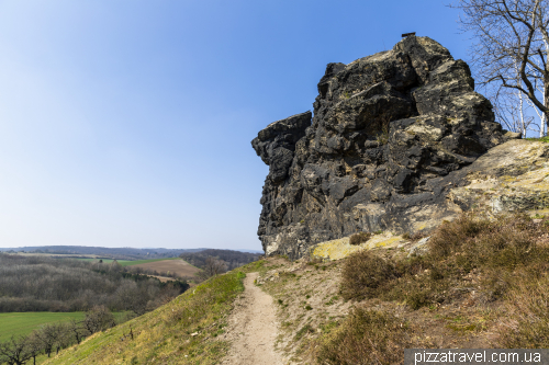 Скалы Гегенштайн (Gegenstein) около Балленштедта