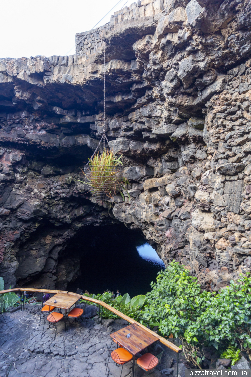 Печера Хамеос-дель-Агуа (Jameos del Agua)