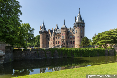 Замок Де Хаар (Kasteel de Haar)