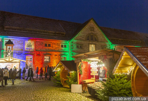 Рождественский рынок в замке Ольбер (Schloss Oelber)