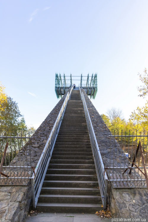 Unusual observation deck Jahrtausendblick in an abandoned amusement park