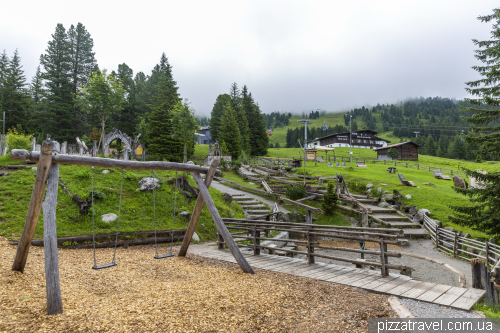 Rosenalm Spruce Castle (Fichtenschloss Rosenalm) Children's Park