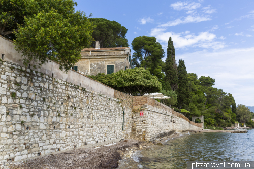 A villa from the Darrells series in Corfu