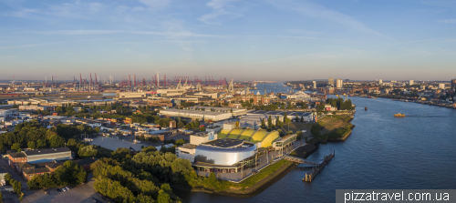 Hamburg viewpoint near the theater