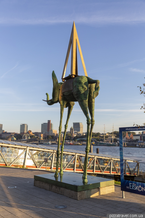 Hamburg viewpoint near the theater