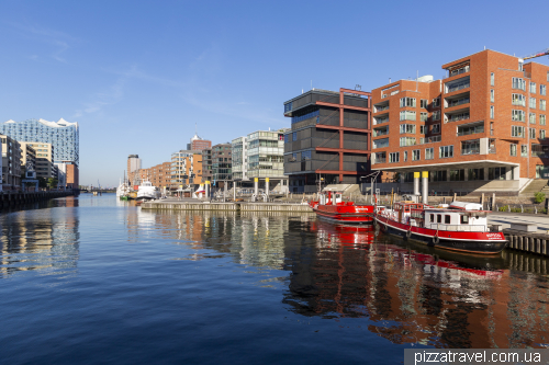 HafenCity Hamburg - Am Sandtorkai/Dalmannkai