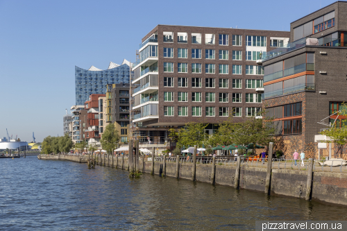 HafenCity Hamburg - Am Sandtorkai/Dalmannkai