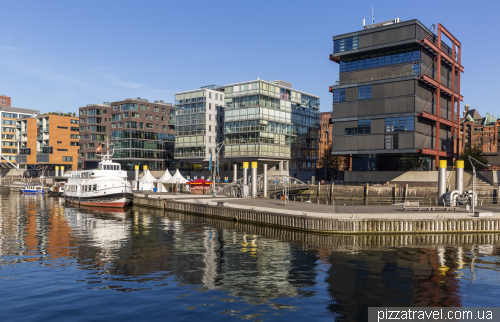 HafenCity Hamburg - Am Sandtorkai/Dalmannkai