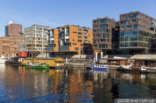 HafenCity Hamburg - Am Sandtorkai/Dalmannkai