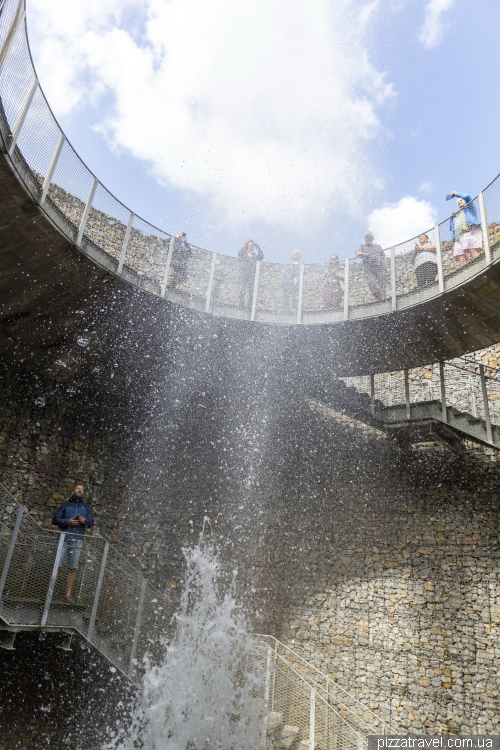 AQUA MAGICA Park and an unusual geyser