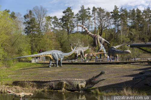 Динопарк около озера Штайнхуде (Dinopark Münchehagen)