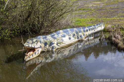 Динопарк біля озера Штайнхуде (Dinopark Münchehagen)