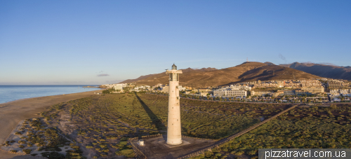 Morro Jable Lighthouse (Faro de Morro Jable) in Fuerteventura