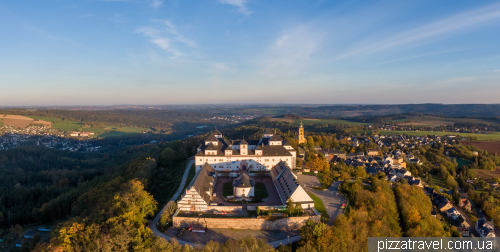 Замок Аугустусбург (Schloss Augustusburg)