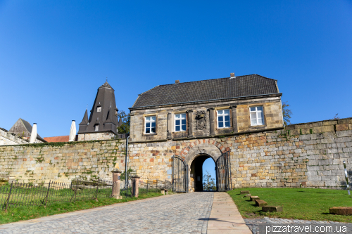 Замок Бентхайм (Burg Bentheim)