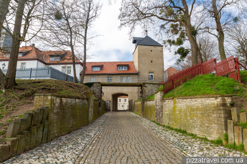 Замок і парк Шонінген (Schloss Schoeningen)