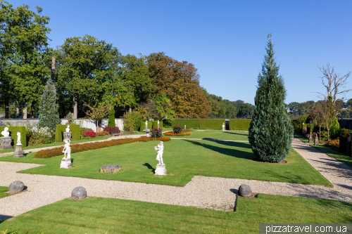 Замок Хесвейк (Kasteel Heeswijk)