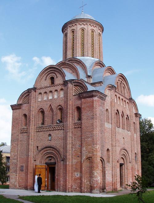 Pyatnytska Church (late XII century – early XIII century)