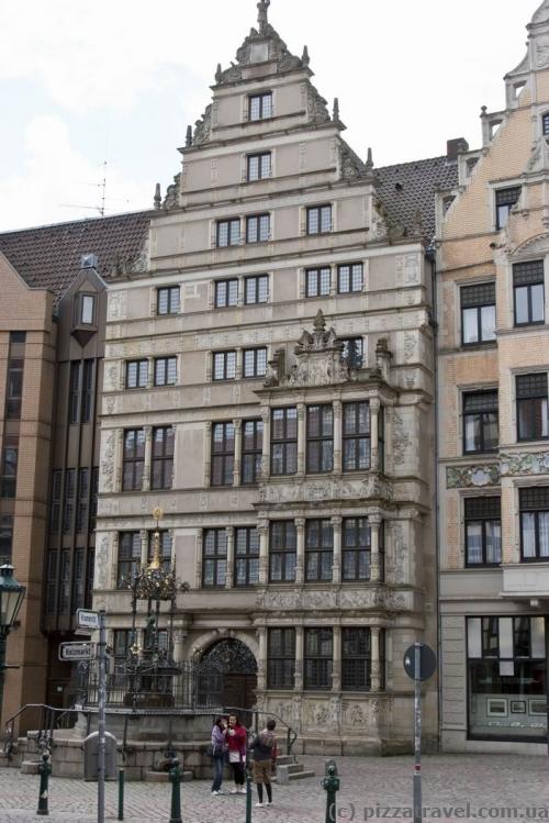 House of Leibniz