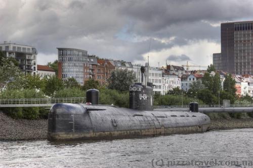 Радянський підводний човен-музей Б-515 у Гамбурзі