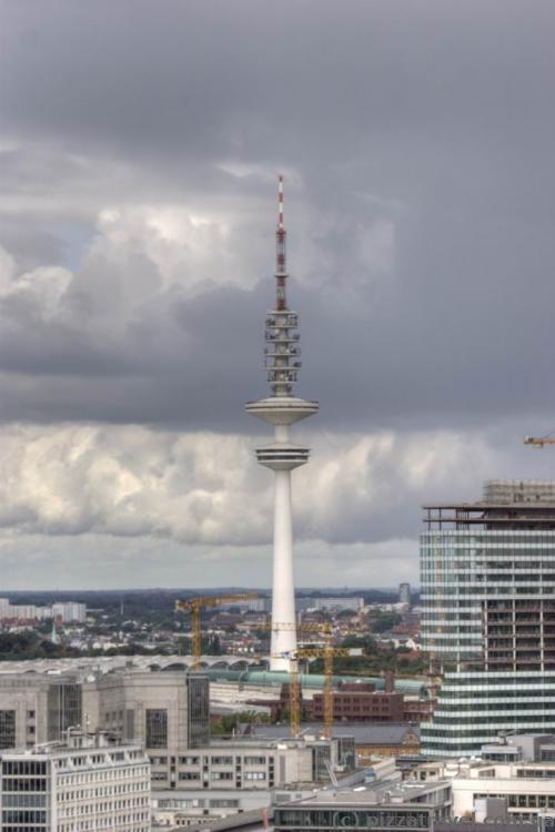 TV tower (280 meters)