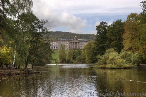 View of the lake and the Wilhelmshoehe Palace