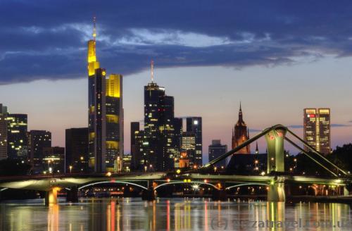 Frankfurt at night 
