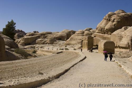 Road to Petra