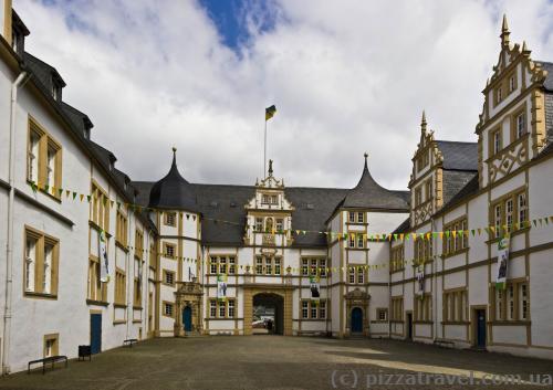 Courtyard of the Neuhaus Castle