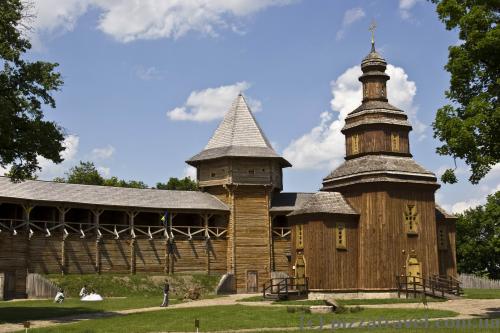 Замкова церква Воскресіння Господнього